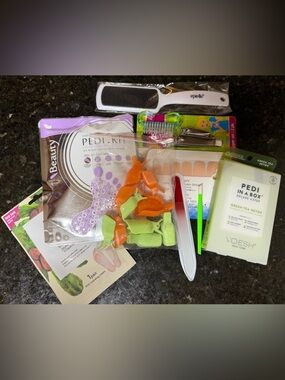 RETIRED Color Street Set (Waikiki Sand Pedicure)